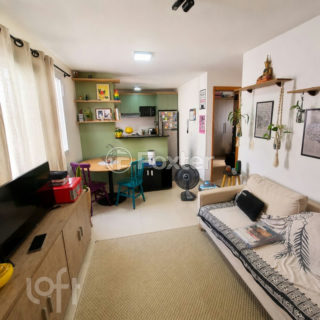 Image 33 - 972305