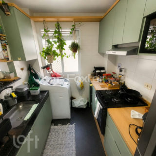 Image 27 - 972305