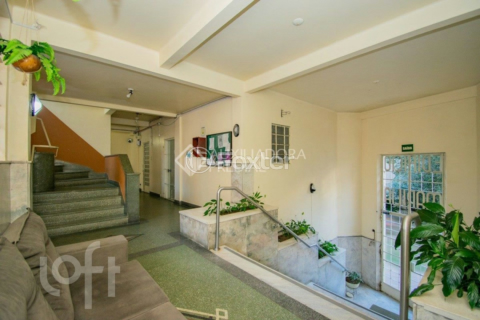 Image 30 - 972329