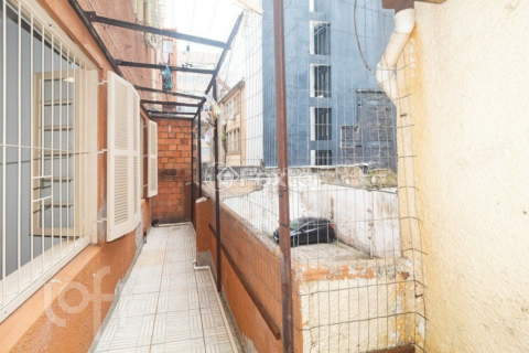 Image 7 - 972329