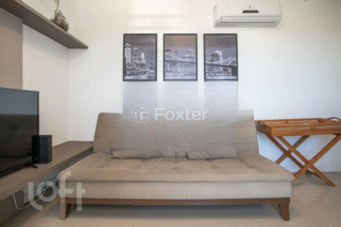 Image 5 - 972343
