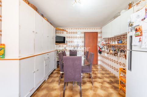 Image 23 - 972469