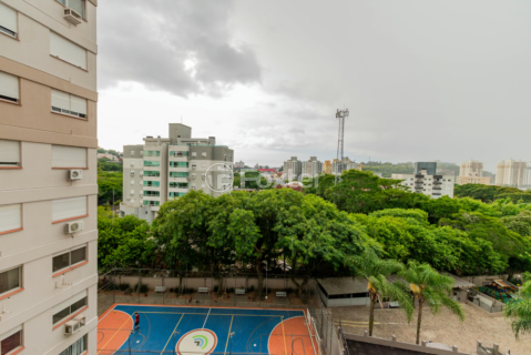 Image 9 - 972478