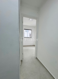 Image 11 - 972511