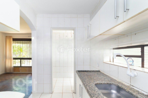 Image 7 - 972540