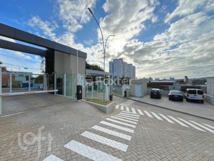 Image 49 - 972556