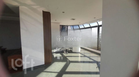 Image 30 - 972570
