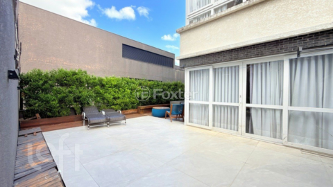 Image 4 - 972634