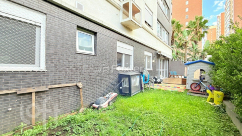 Image 6 - 972634