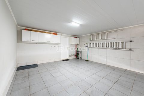 Image 20 - 972656