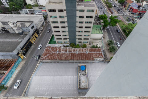 Image 21 - 972666