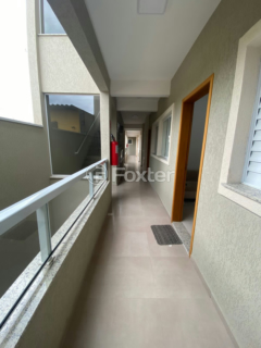 Image 8 - 972700