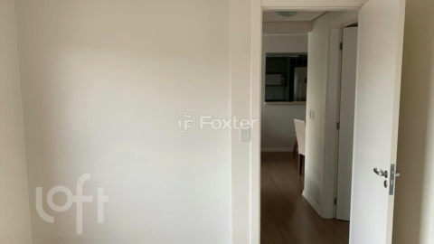 Image 11 - 972757