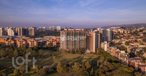 Image 3 - 972852