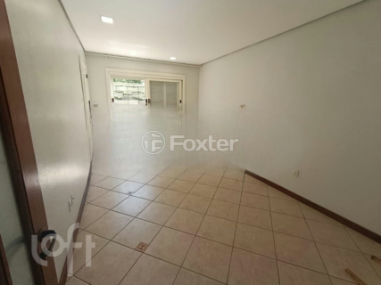 Image 7 - 972877