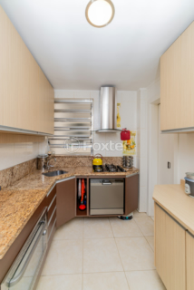 Image 33 - 972892