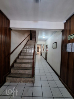 Image 30 - 972944