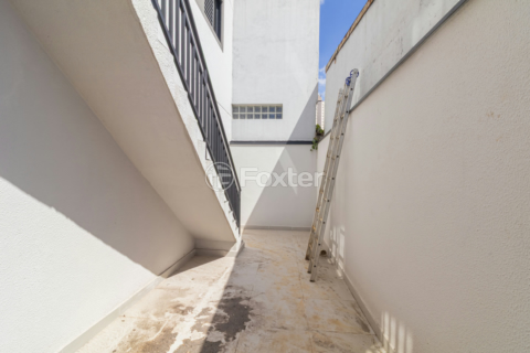 Image 6 - 973063