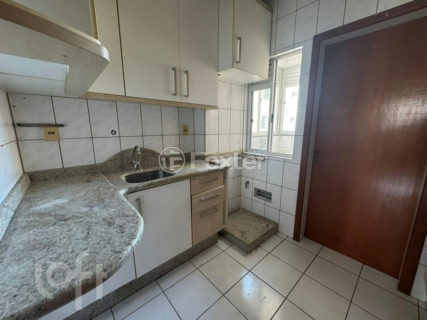 Image 3 - 973292