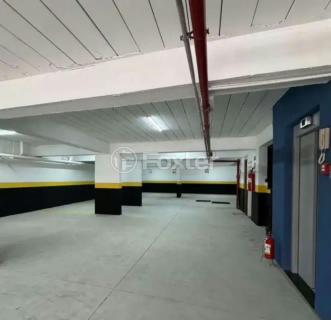 Image 1 - 973320