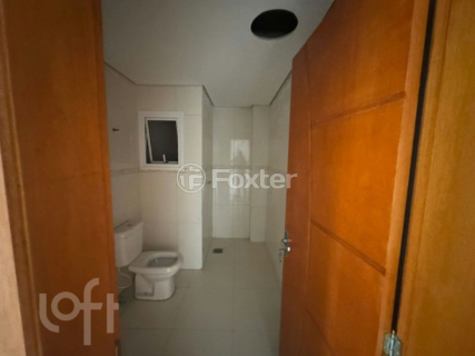 Image 8 - 973331