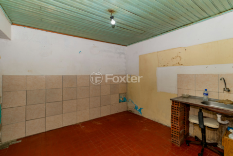 Image 30 - 973333