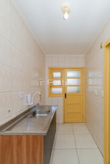 Image 31 - 973343