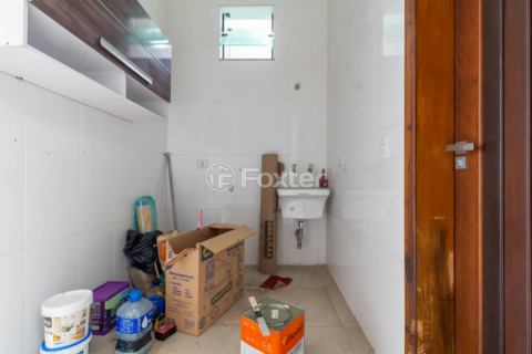 Image 30 - 973344