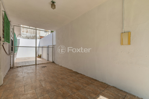 Image 35 - 973403