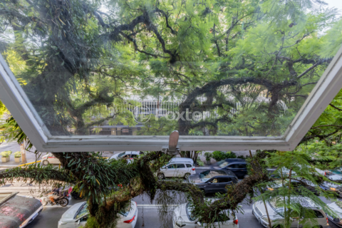 Image 9 - 973436