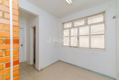 Image 7 - 973499