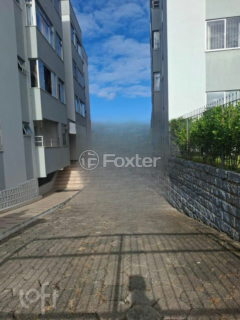 Image 9 - 973536
