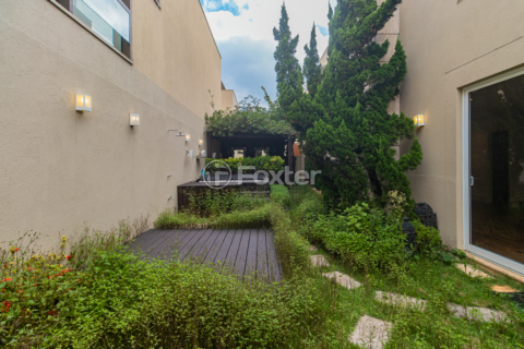 Image 4 - 973548