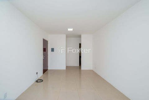 Image 3 - 973676