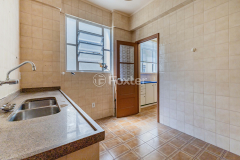 Image 34 - 973682