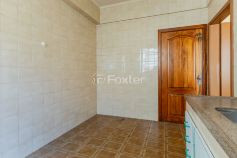 Image 32 - 973682