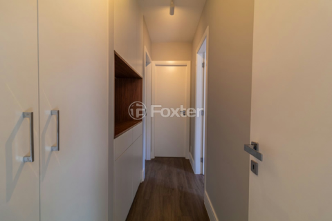 Image 27 - 973810