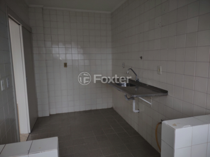 Image 4 - 973892