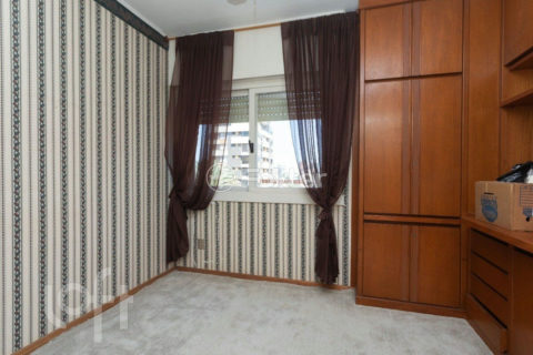 Image 20 - 973912