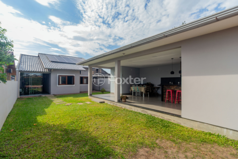Image 34 - 979048