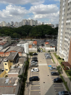 Image 11 - 979221