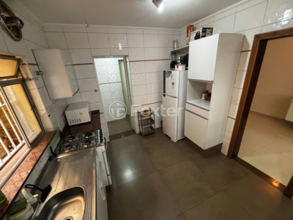 Image 7 - 979284