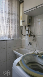 Image 7 - 979292