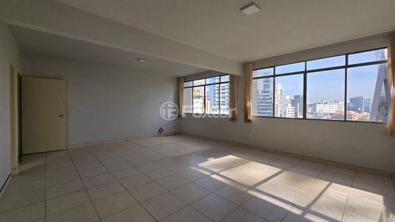 Image 3 - 979374