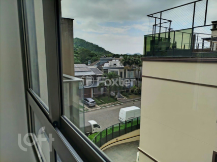 Image 7 - 979405