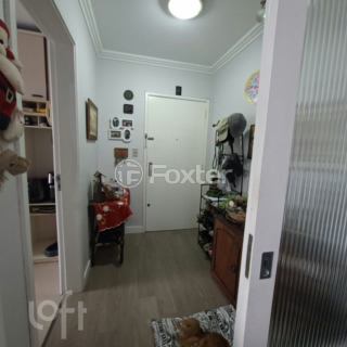 Image 5 - 979410
