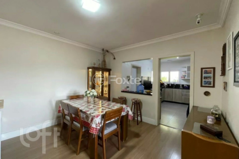 Image 3 - 979421