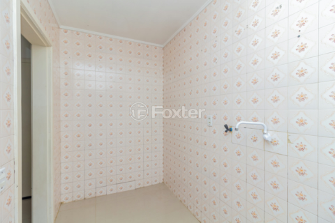 Image 8 - 979429