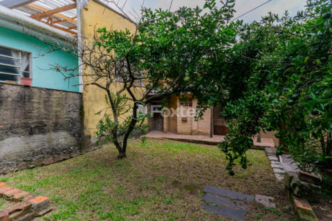 Image 35 - 979440