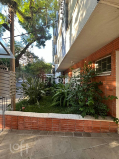 Image 5 - 979461